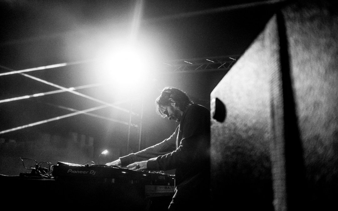 Oscar Mulero Debuts on Suburban Avenue with Hard Techno EP, Mannequin