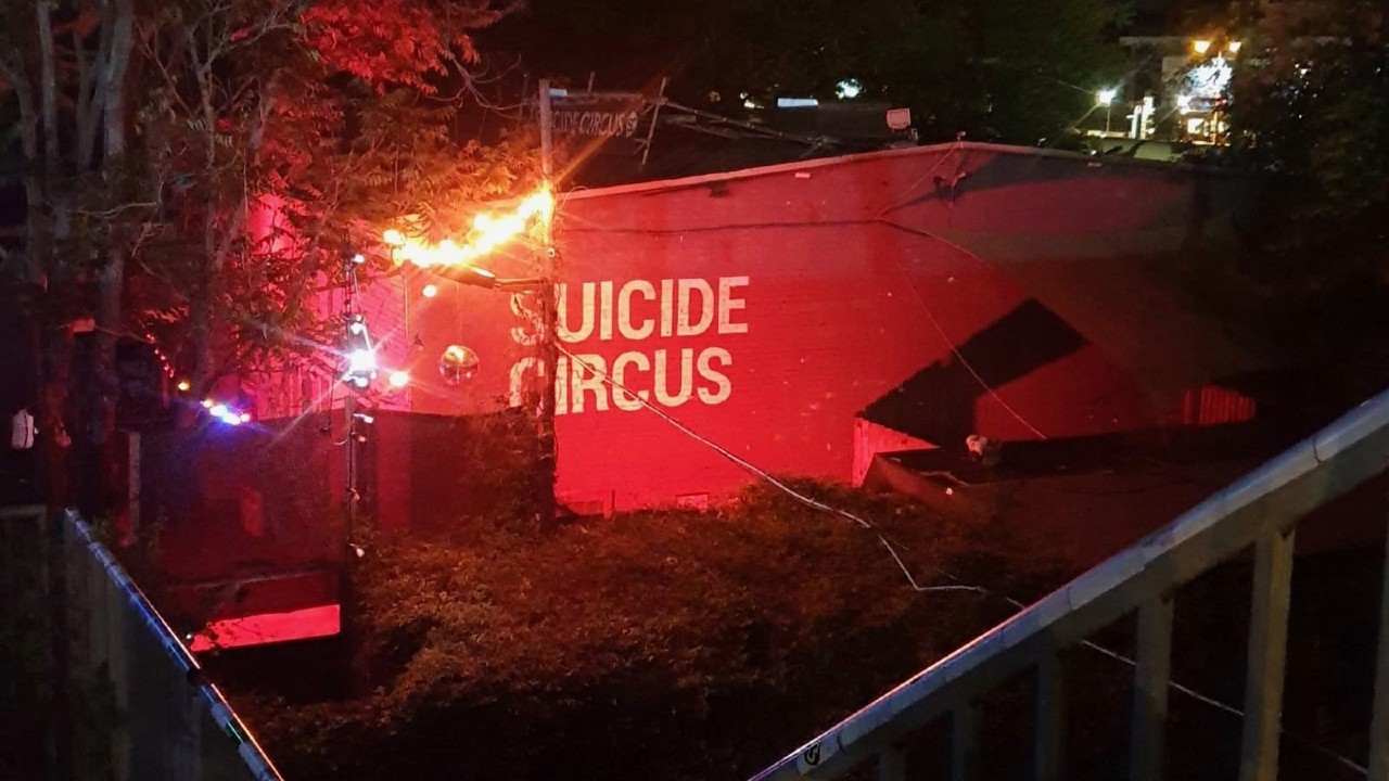 Suicide Club Berlin overhead circus railing